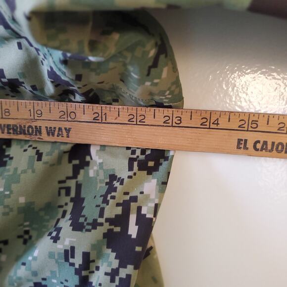 US Navy Working Uniform NWU Type III Parka Medium X-Long AOR2 12/19 - Picture 12 of 14